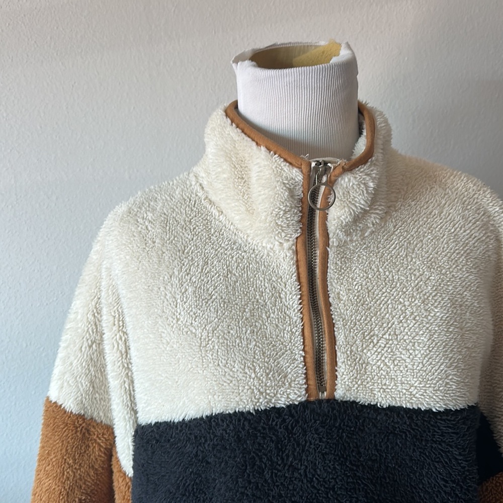 Quarter zip pullover - Picture 2 of 5